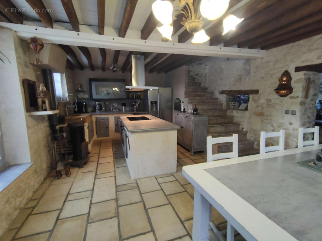 Maison à CREPY-EN-VALOIS
