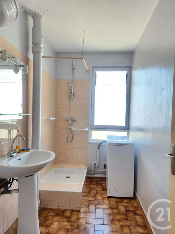 Appartement à VILLEURBANNE