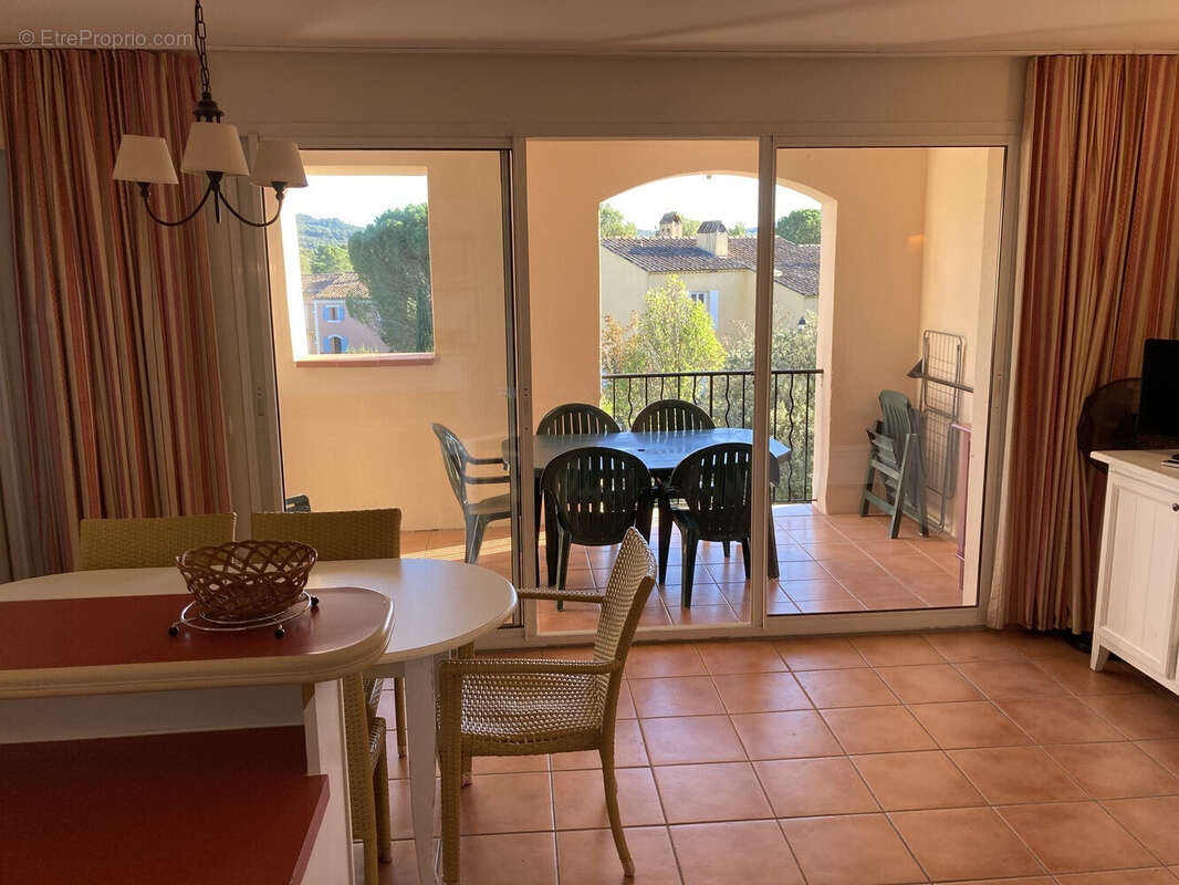 3/4 pièces avec terrasse de 10 m² et pkg - photo 3