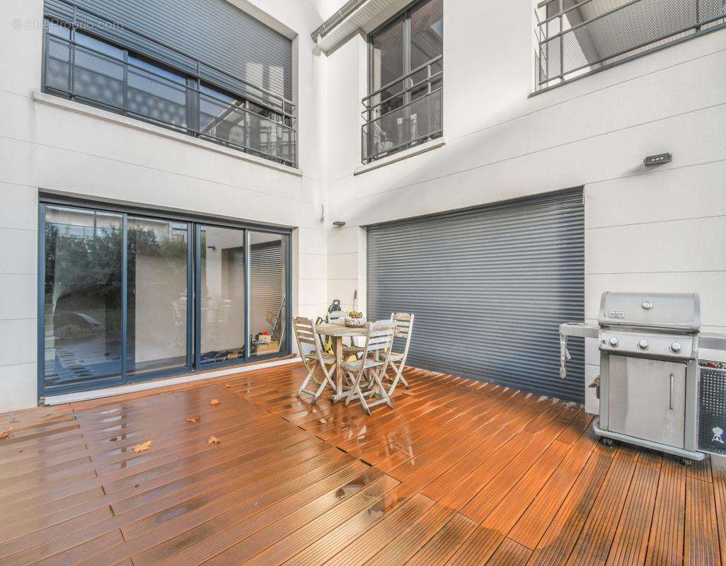 Maison à BOIS-COLOMBES