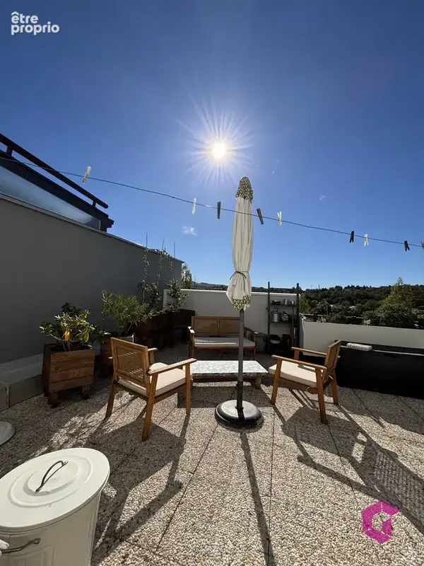 À vendre   bel appartement de 85 m2 avec terrasse de 35 m2, vue dégagée et garage - photo 11