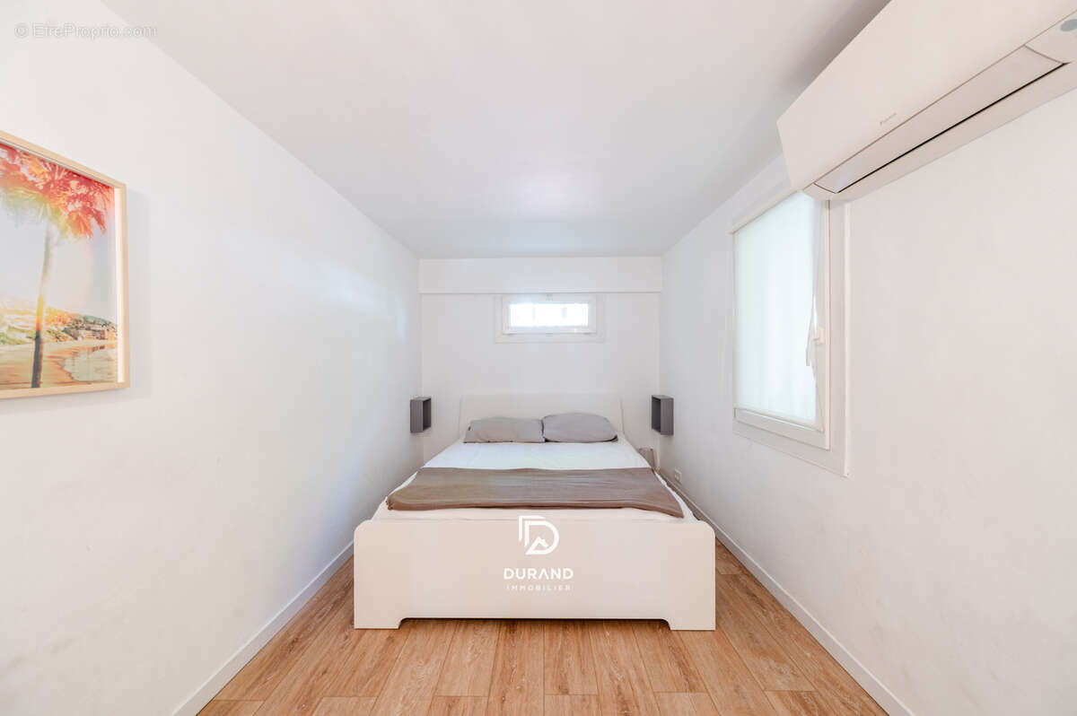 Appartement à MARSEILLE-6E