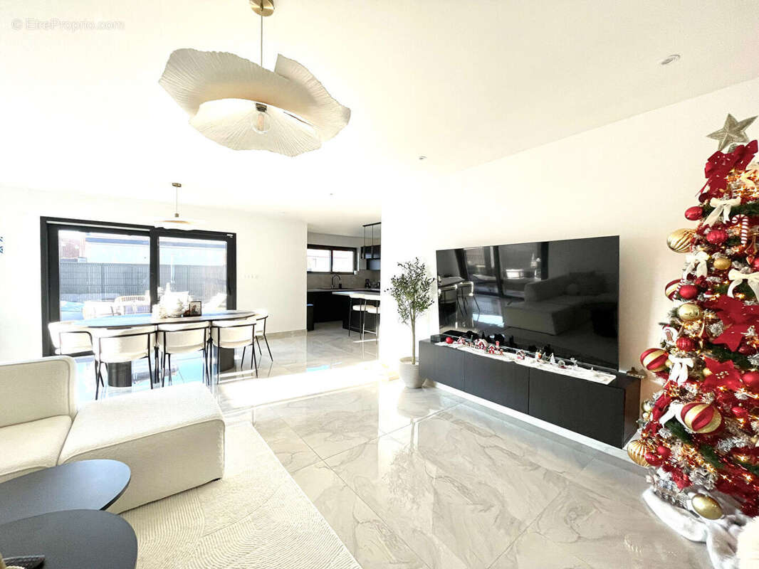 Maison à RURANGE-LES-THIONVILLE