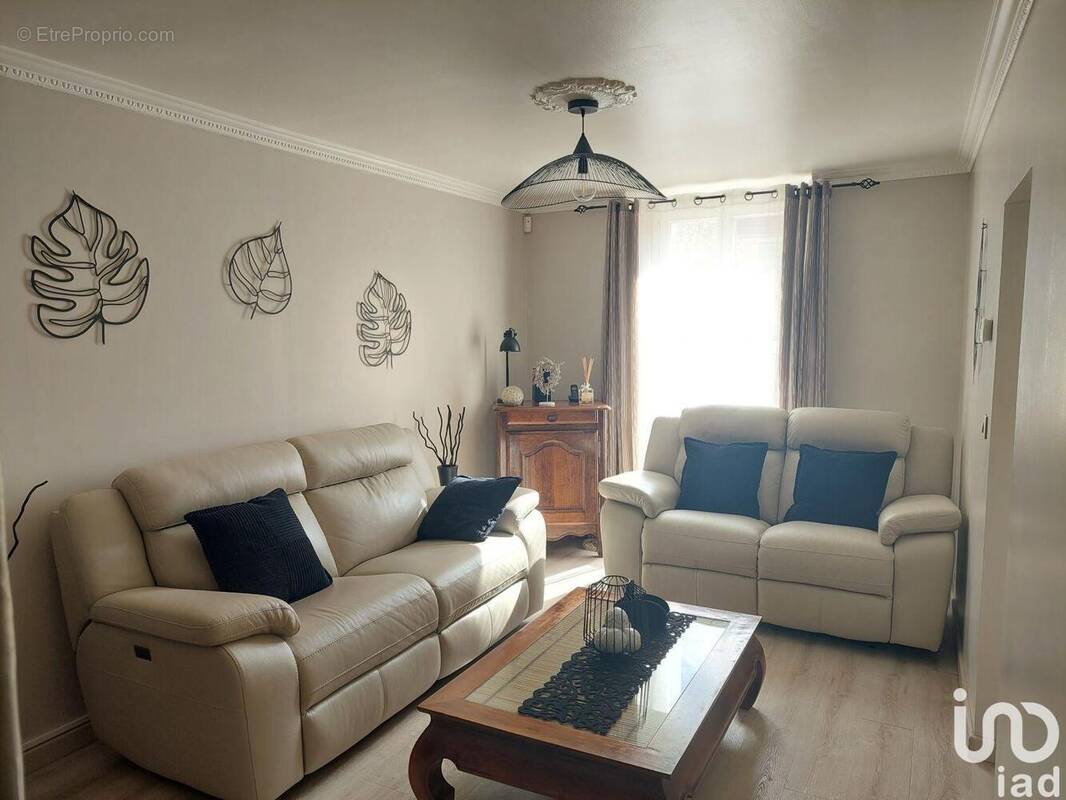 Photo 1 - Maison à BELLOY-EN-FRANCE