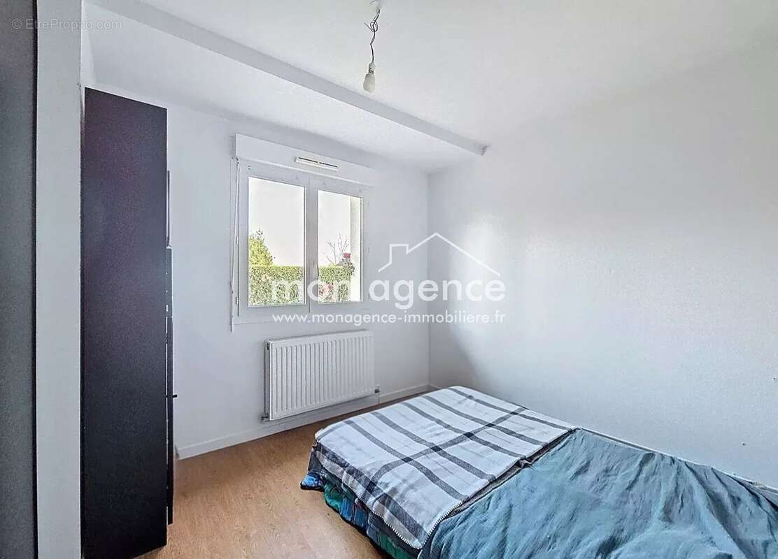 Maison à LA NEUVILLE-CHANT-D&#039;OISEL