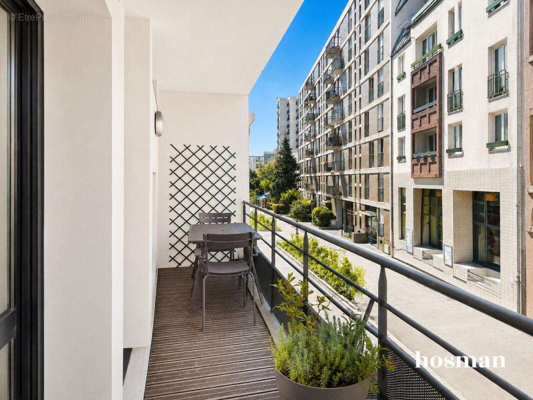 Appartement à PARIS-20E