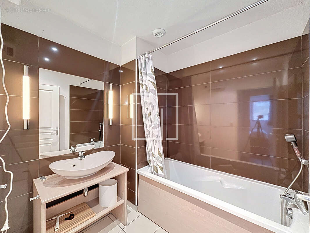 Appartement à JAUSIERS