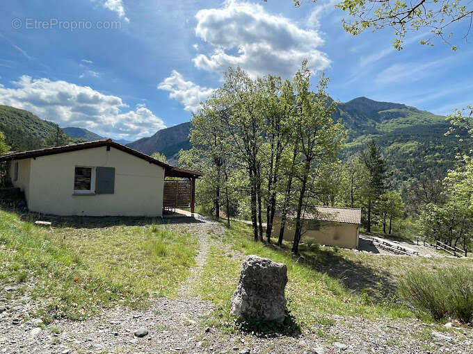 Maison à CLAMENSANE