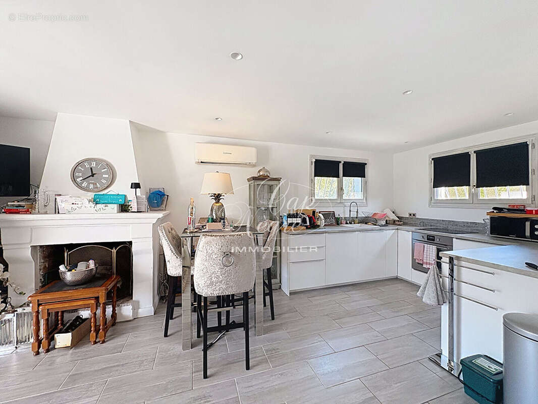 Maison à LA CROIX-VALMER