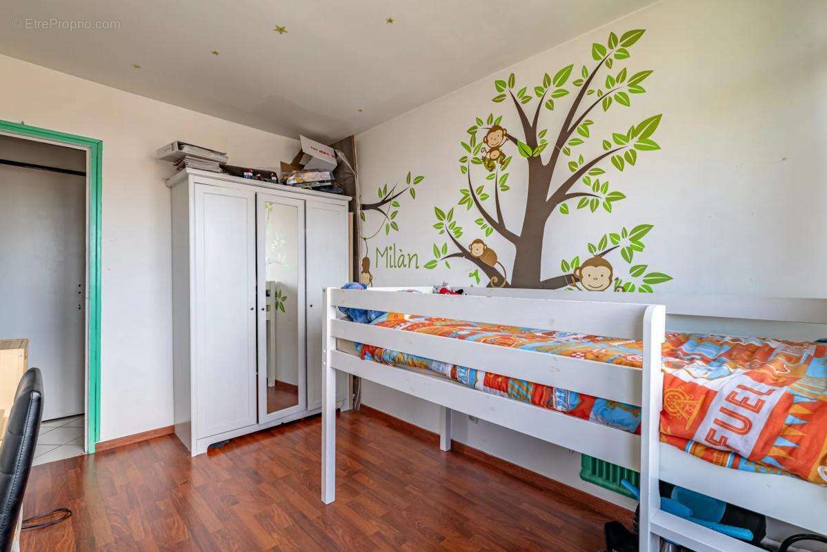 Appartement à LIVRY-GARGAN