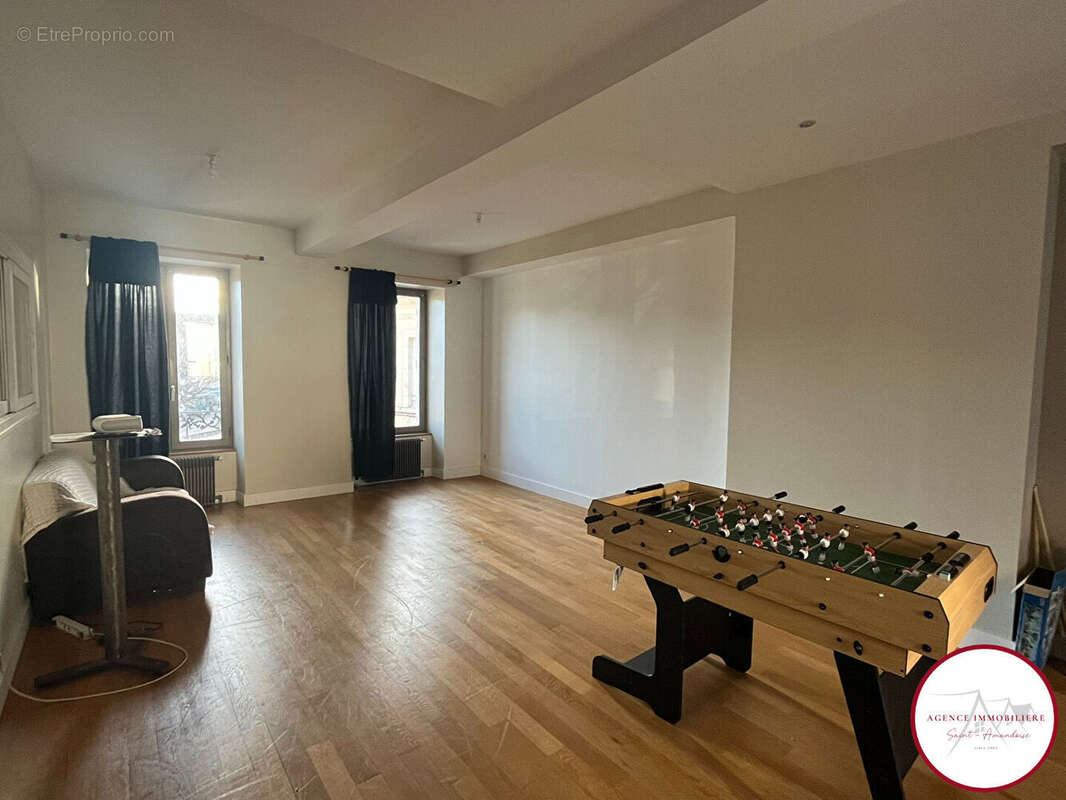 Appartement à SAINT-AMAND-MONTROND