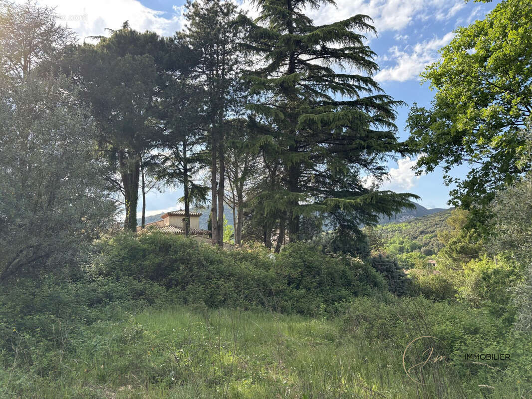 Terrain à GANGES