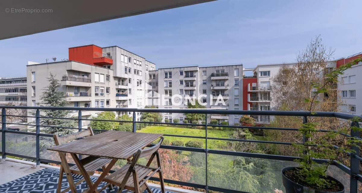 Appartement à SAINT-DENIS