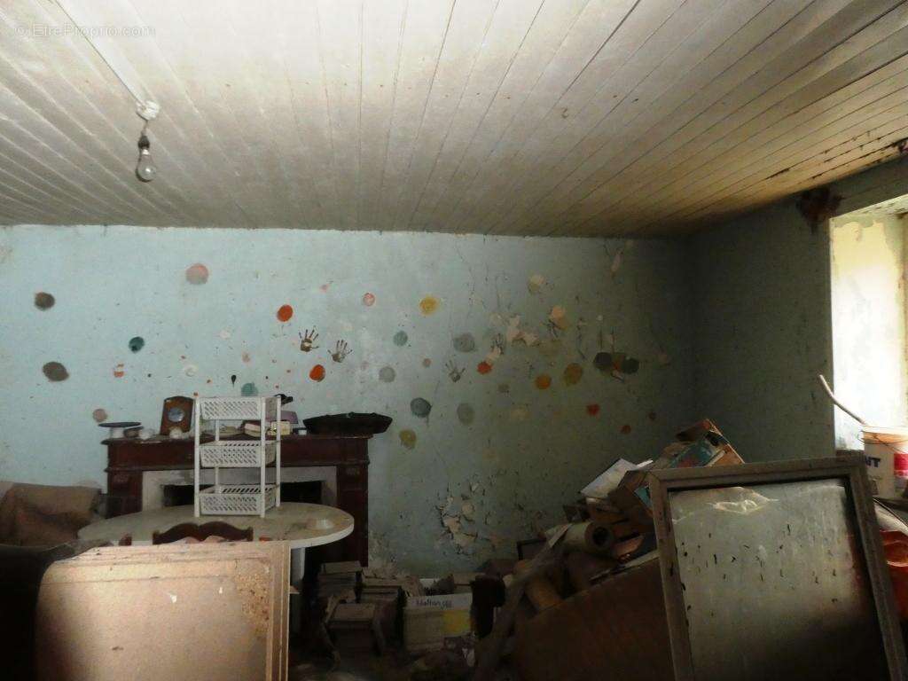 Maison à LOCMALO