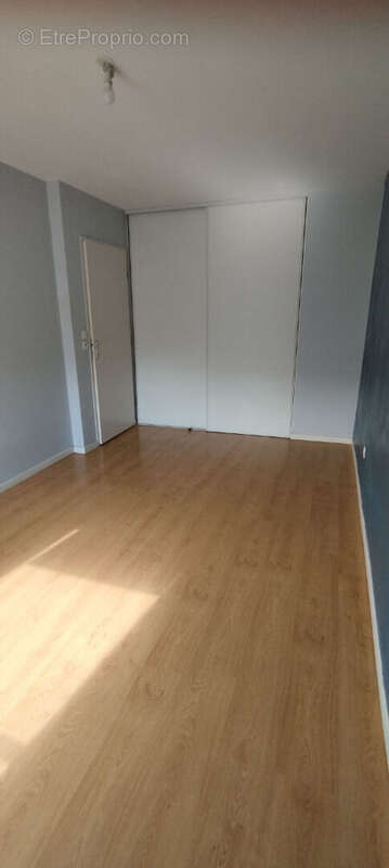 Appartement à BRUAY-LA-BUISSIERE