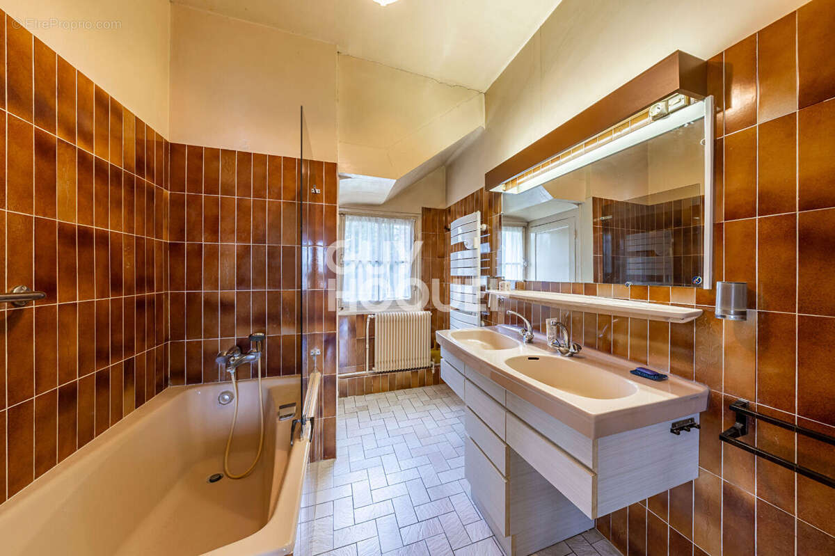 Maison à GRETZ-ARMAINVILLIERS