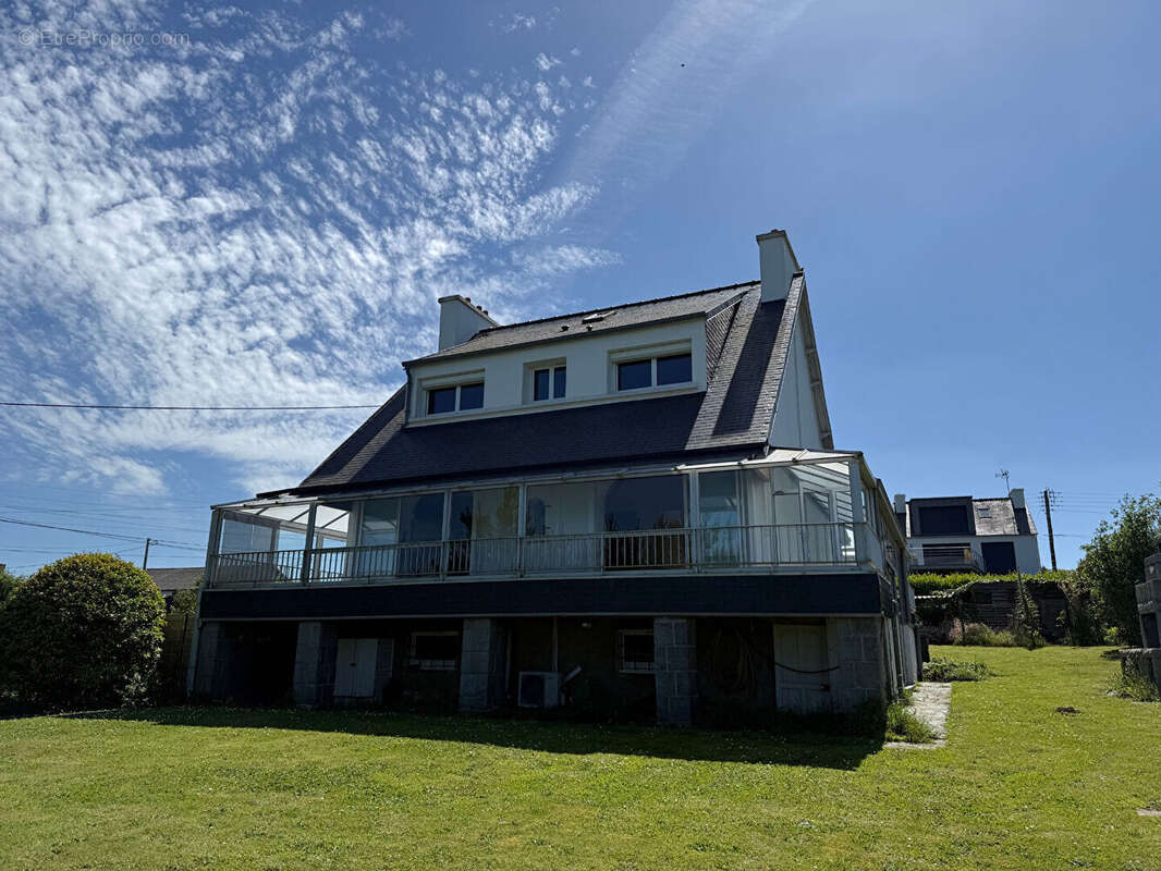Maison à CARANTEC