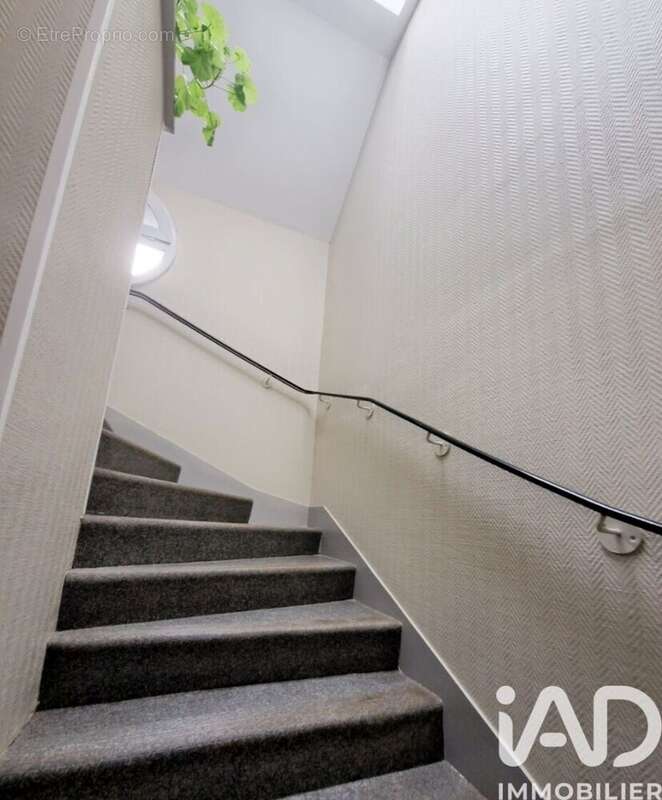 Photo 2 - Appartement à BOIS-D'ARCY