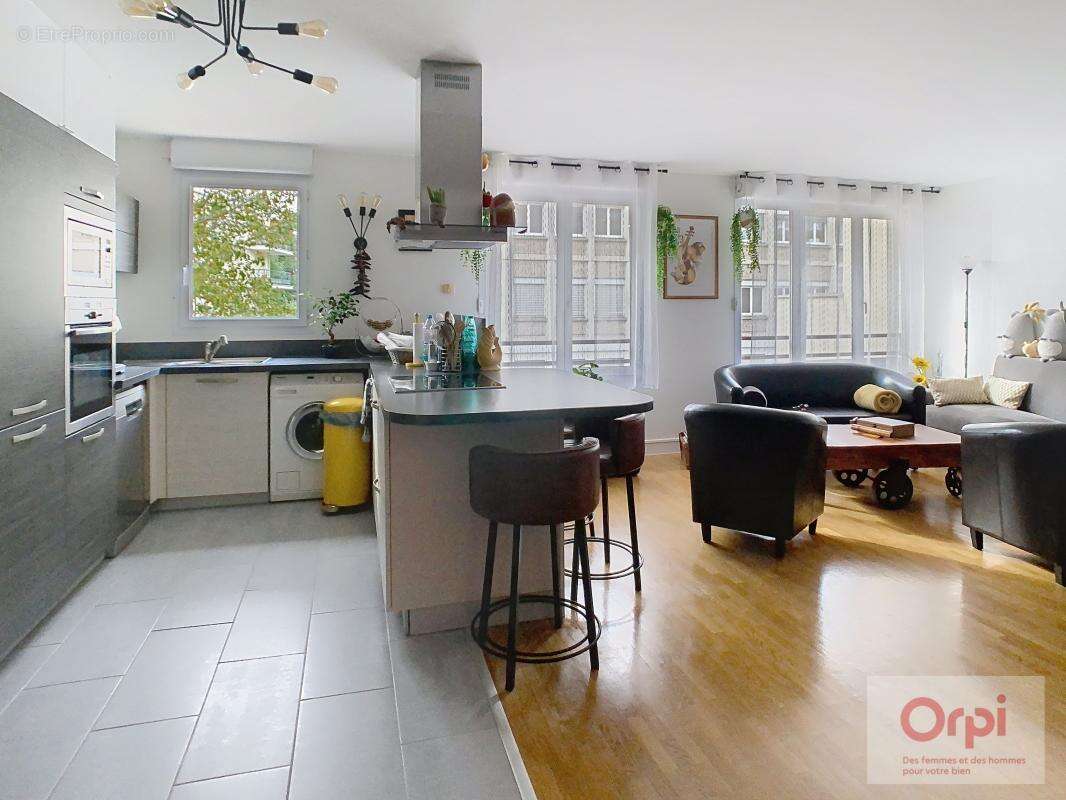 Appartement à ISSY-LES-MOULINEAUX