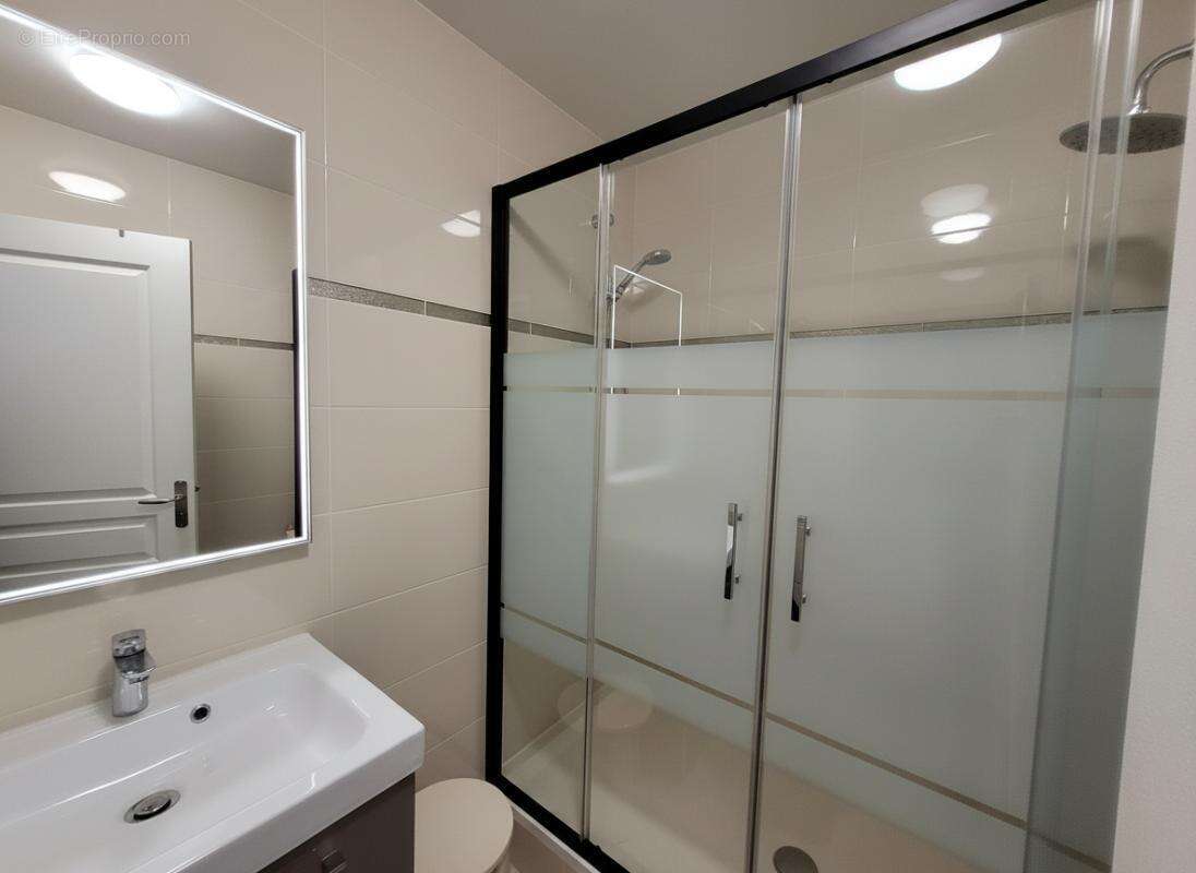 Appartement à ENGHIEN-LES-BAINS