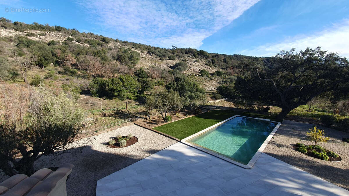 Maison à PLAN-DE-LA-TOUR