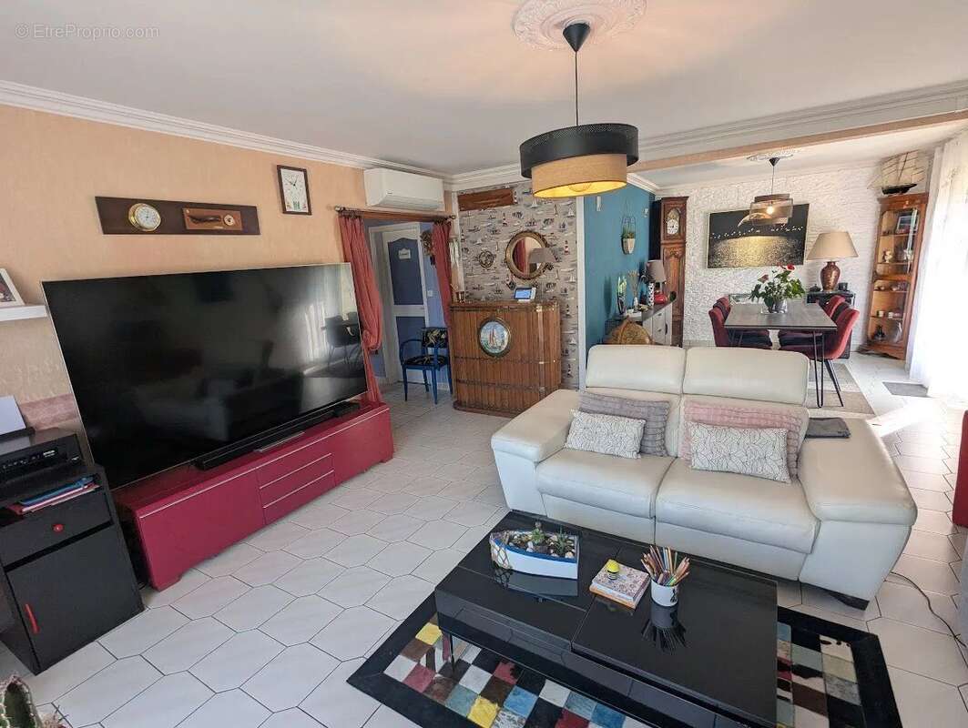 Maison à PLEUGRIFFET