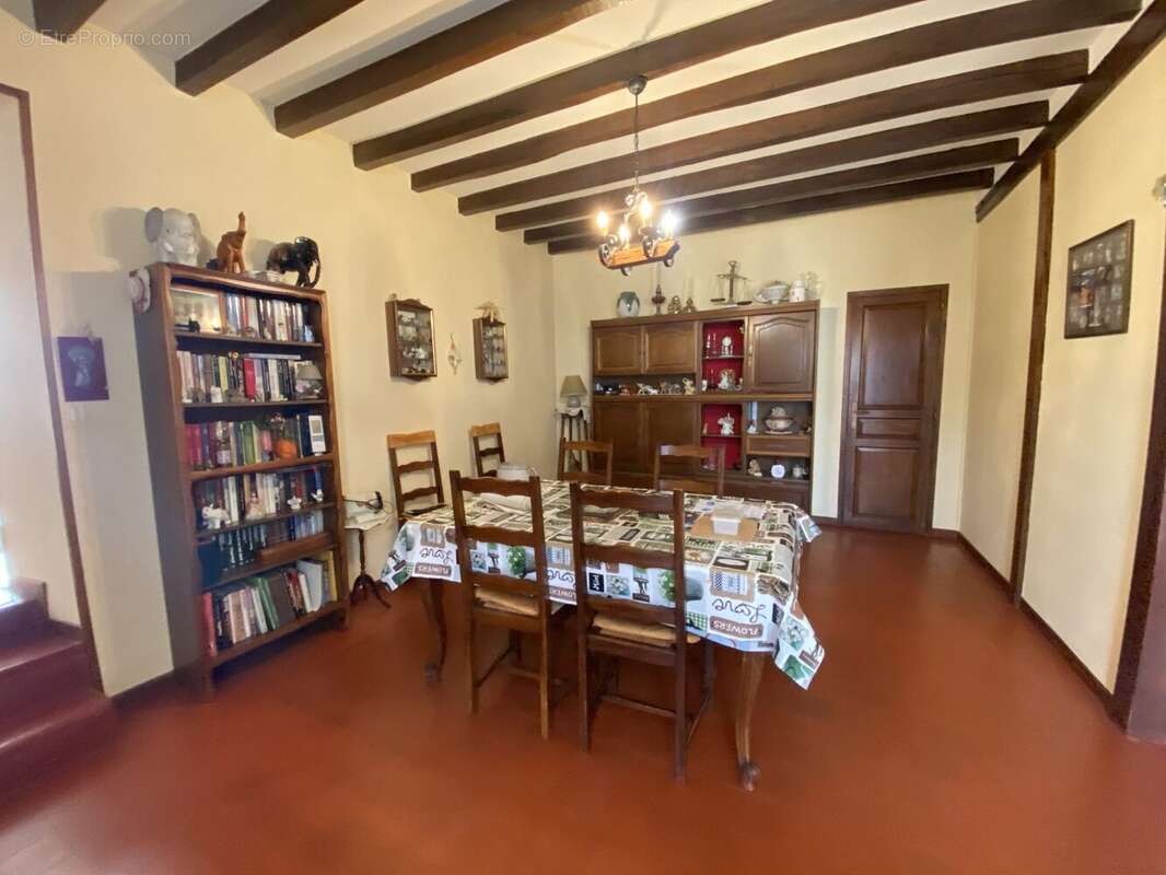 Maison à BEAUNE-LA-ROLANDE