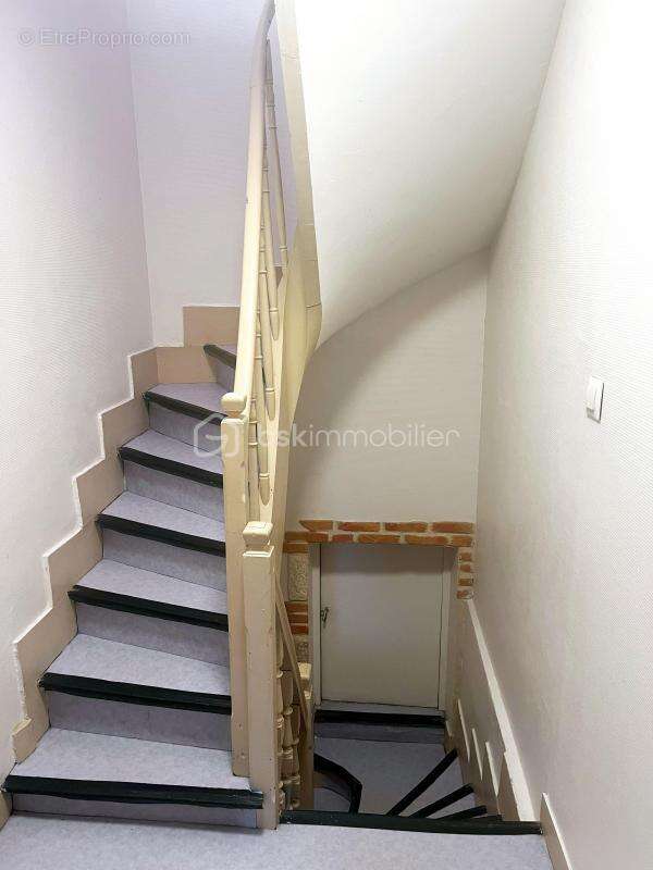 Appartement à PONT-L&#039;EVEQUE