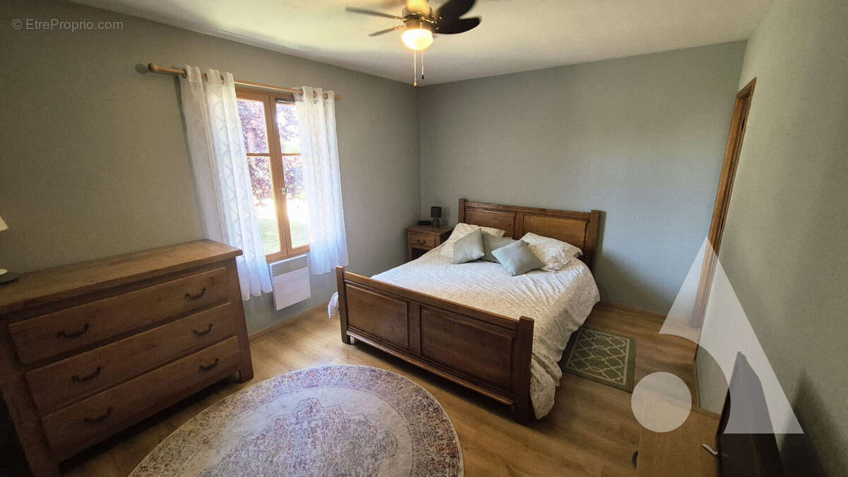 Maison à BAR-SUR-SEINE