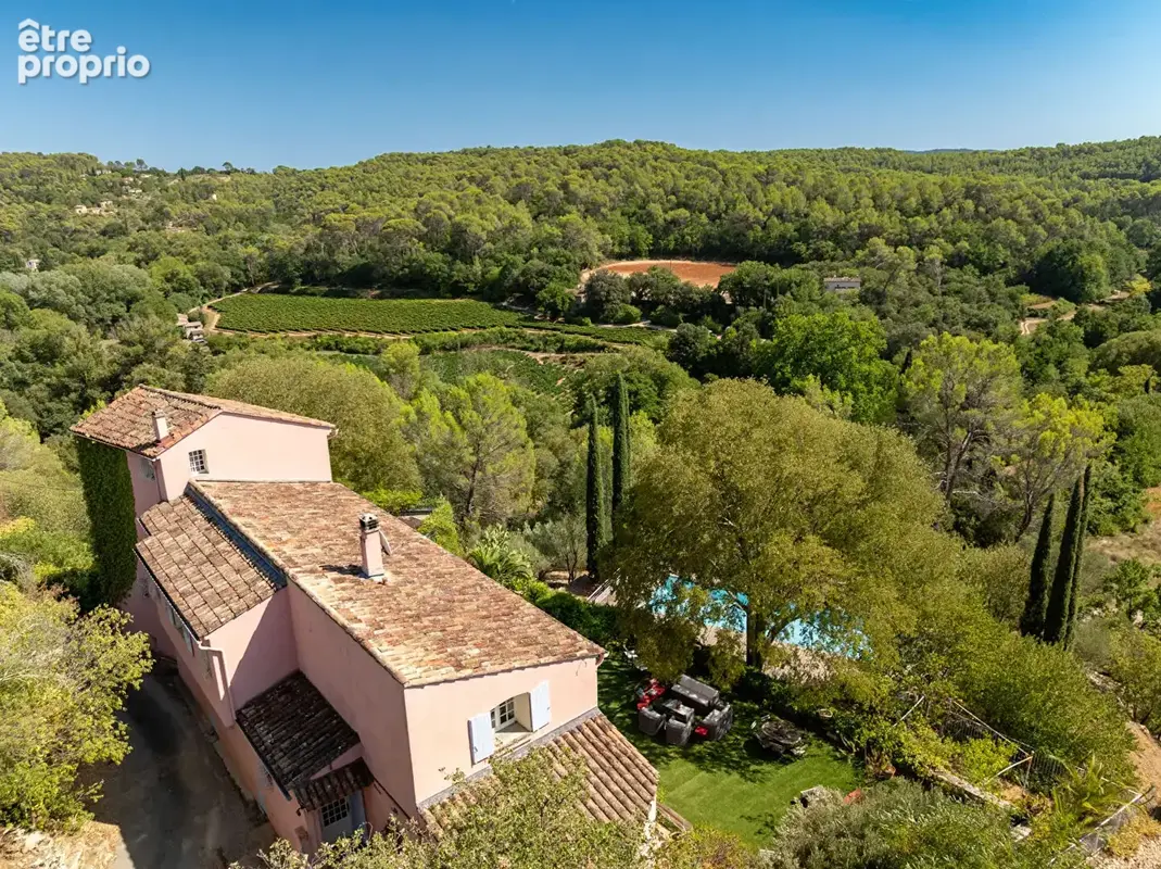 A VENDRE EN EXCLUSIVITE  - Maison Entrecasteaux 11 pièces 360 m2 - photo 2