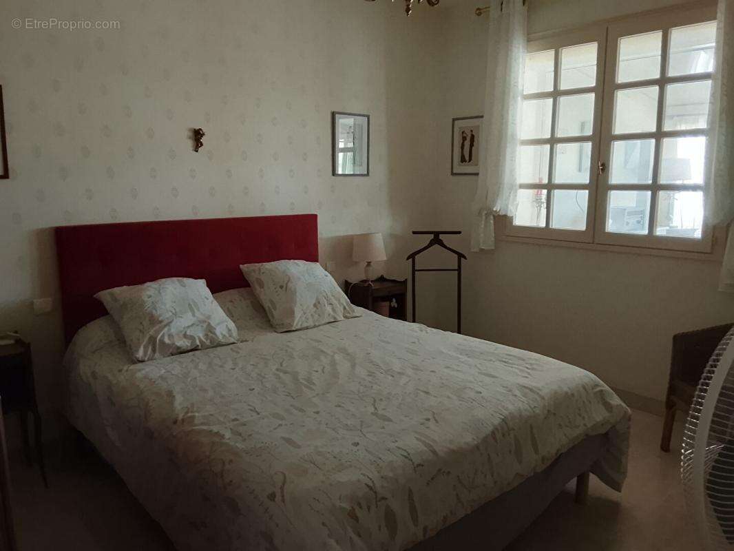 Maison Buzancais 6 pièce(s) 272 m2 - photo 16