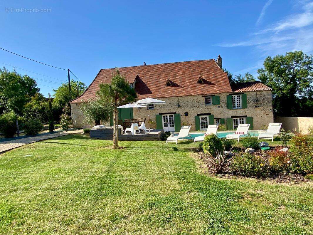 Maison à SAINTE-ALVERE