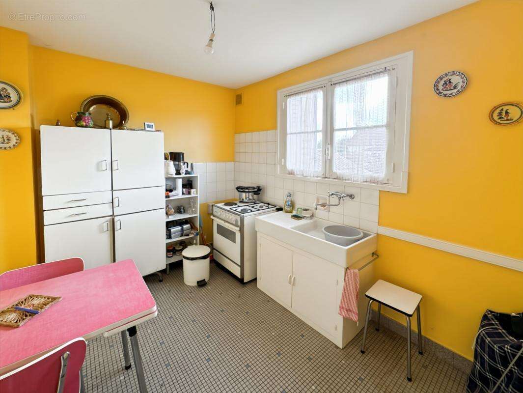 Maison à SAINT-ASTIER