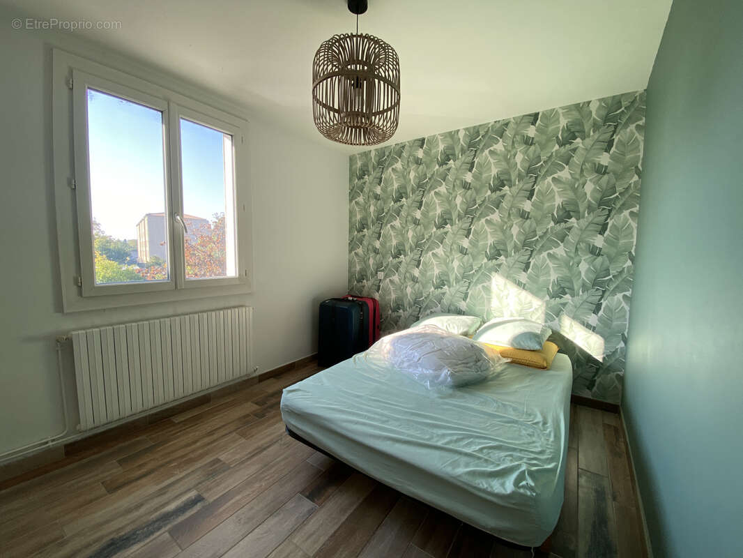 Appartement à BOURG-SAINT-ANDEOL