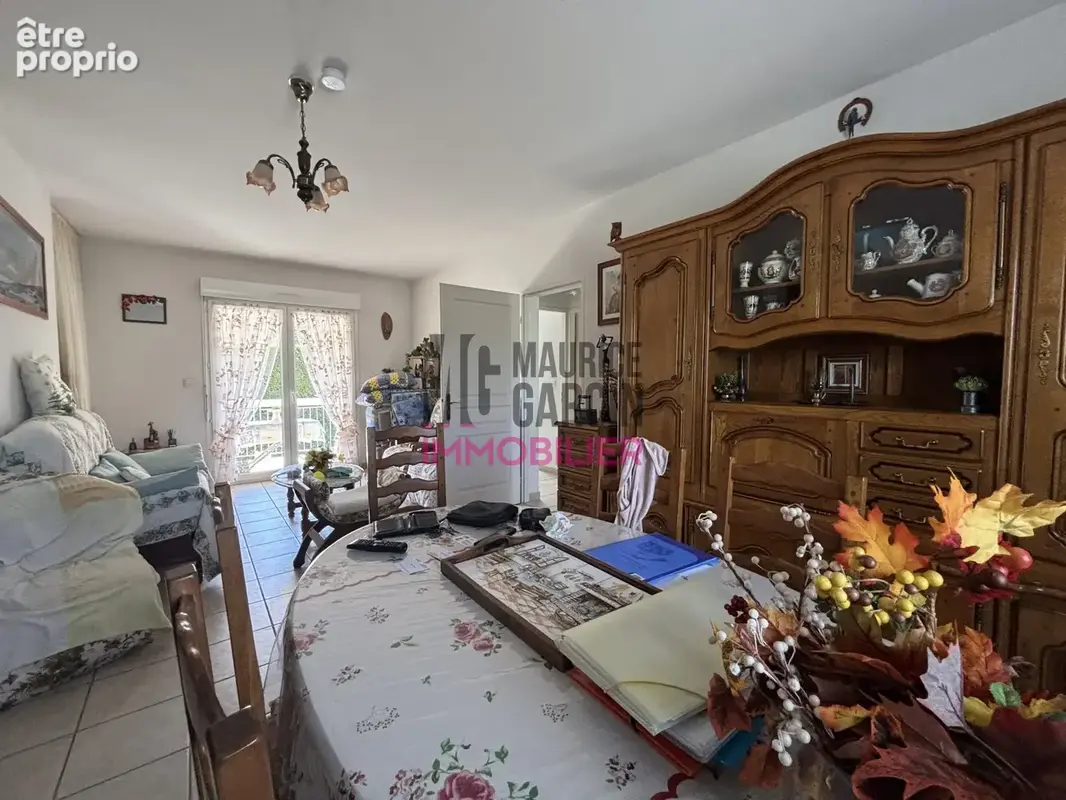 Appartement 3 pièces 69 m² à vendre à Le Thor (84250) - photo 2