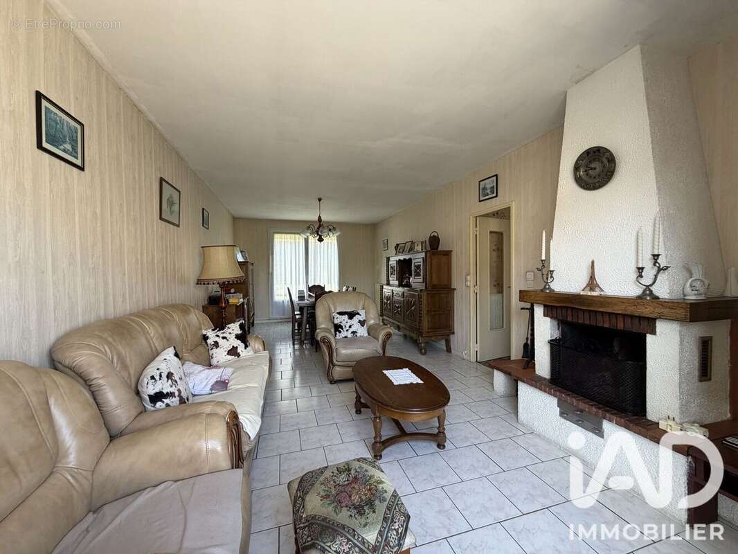 Maison 76 m² à La Rochelle  - photo 2