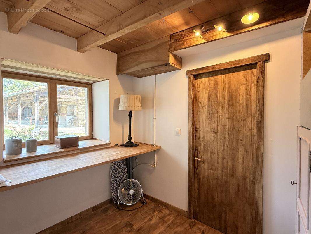 Maison à AUBETERRE-SUR-DRONNE