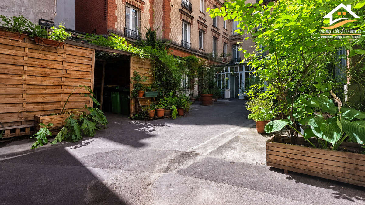 Studio 21m² lumineux calme paris 10e - photo 9