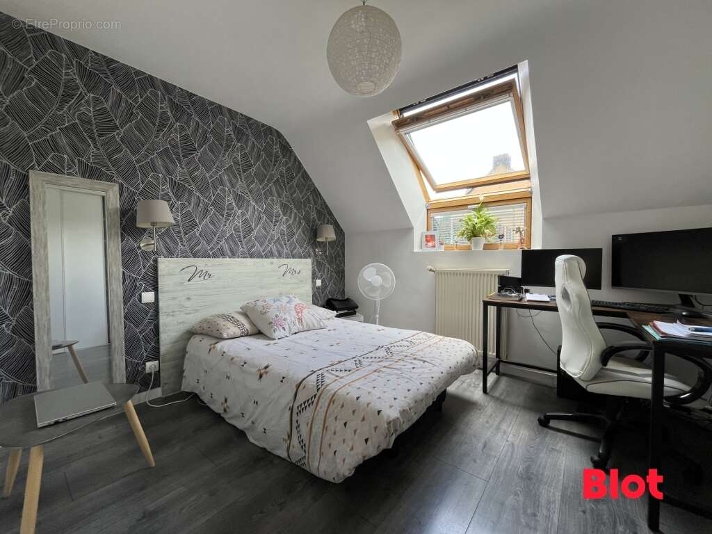 Maison 93 m² à Bain-De-Bretagne  - photo 8
