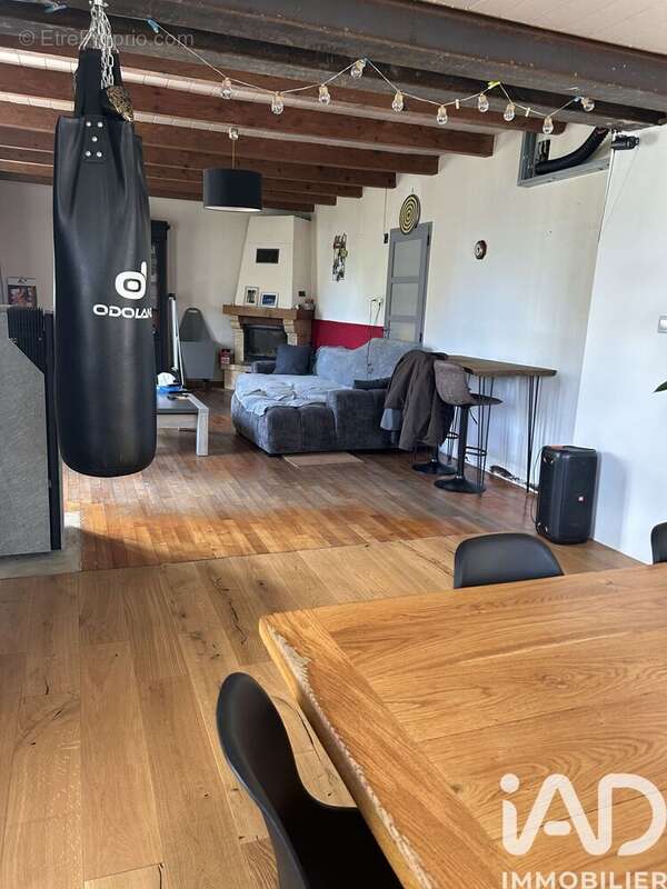 Photo 4 - Maison à LONGEVELLE