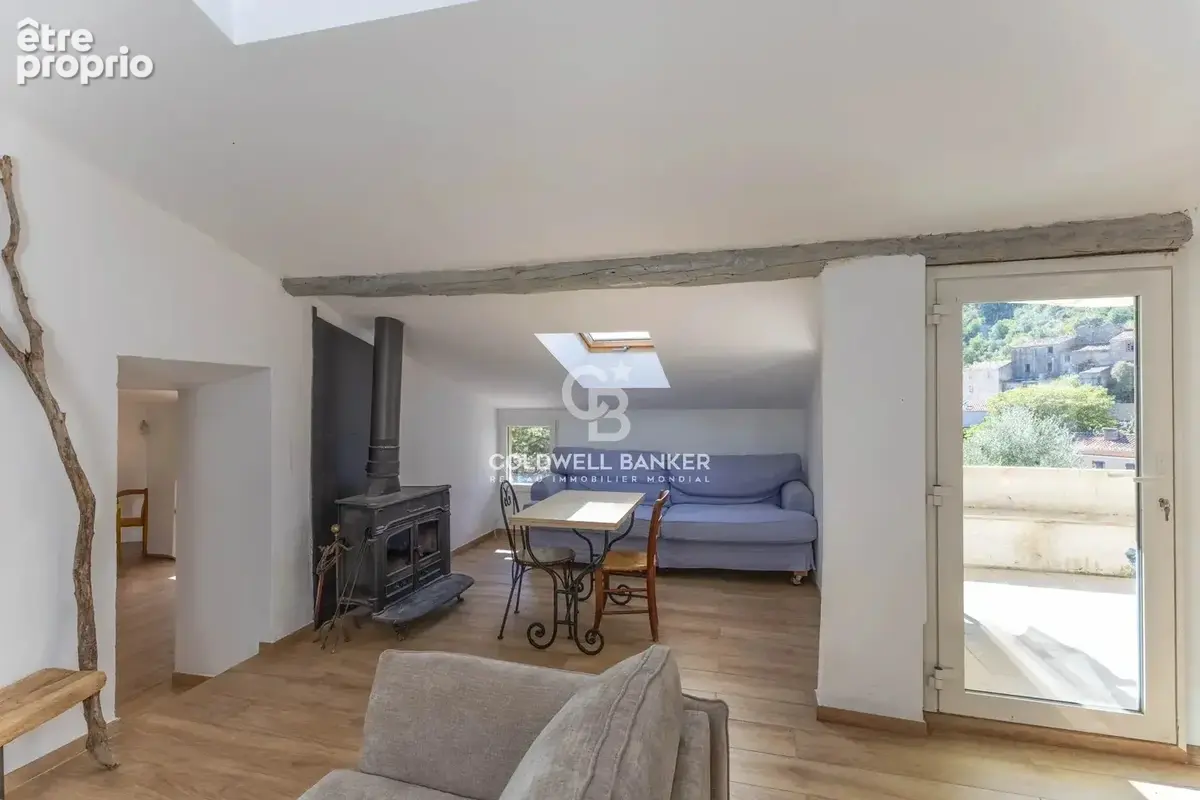 Muro – Charmant T4 rénové avec balcon - vue montagnes & village - photo 9