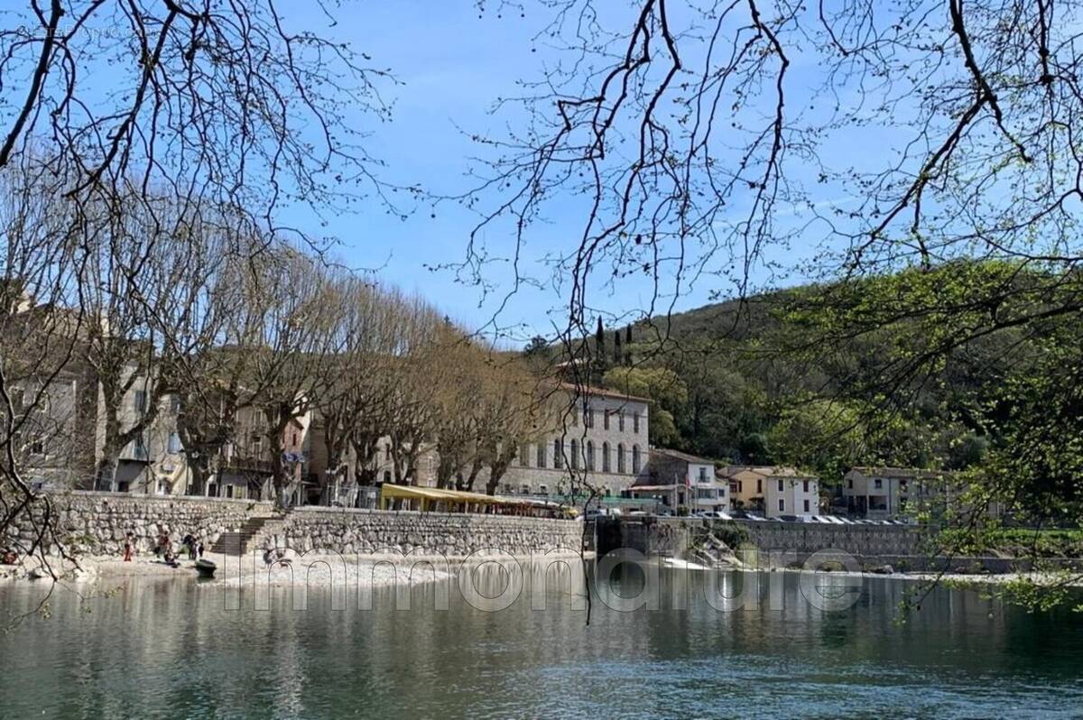 Appartement à LAROQUE