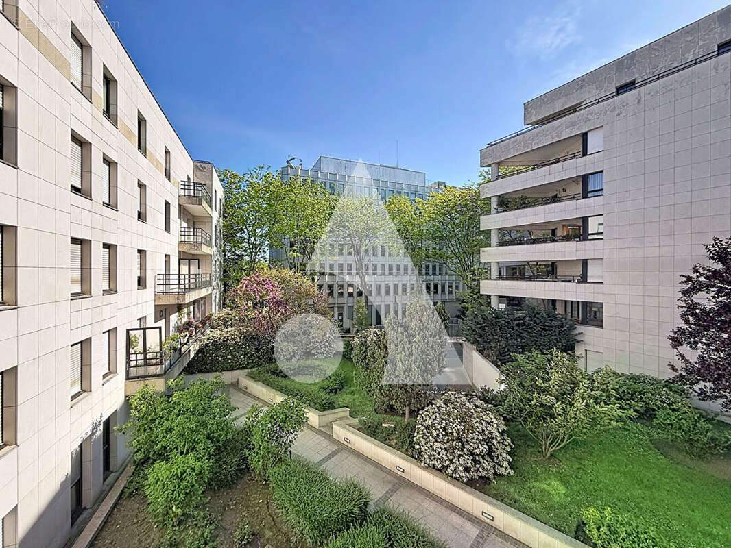 Appartement à RUEIL-MALMAISON
