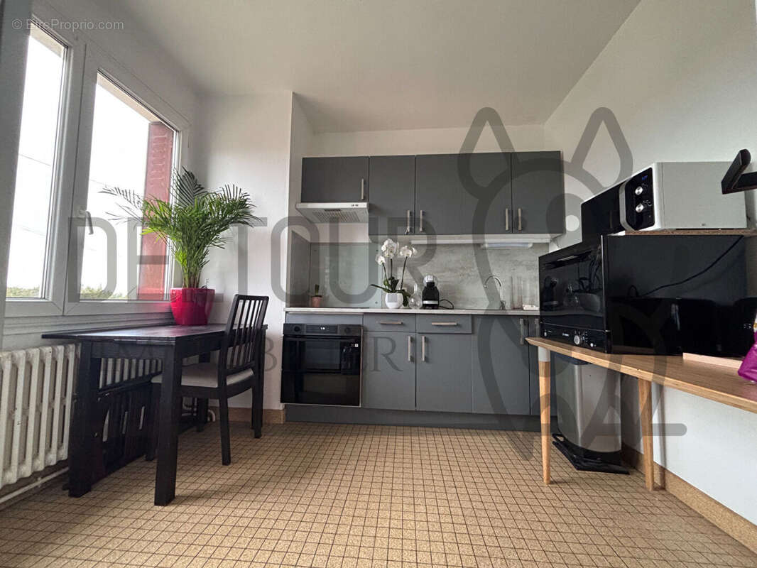 Maison à FAREMOUTIERS