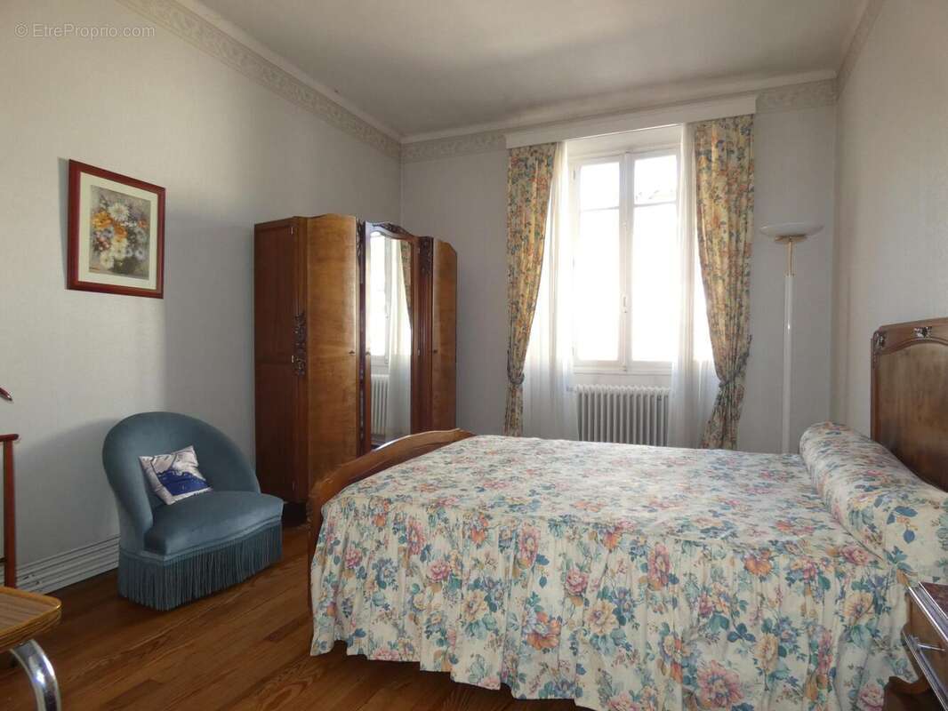 Maison 187 m² à Esperaza  - photo 8