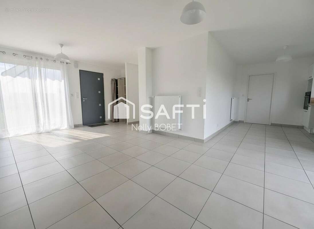 Photo 2 - Maison à LASSY