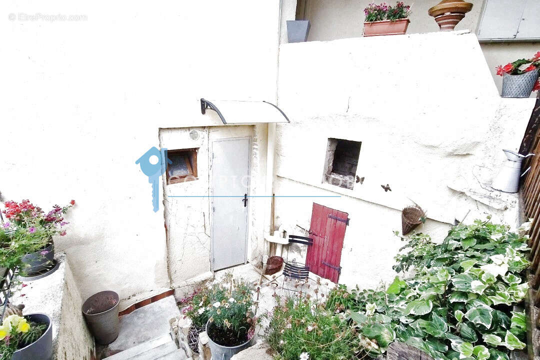 Maison de village - photo 22