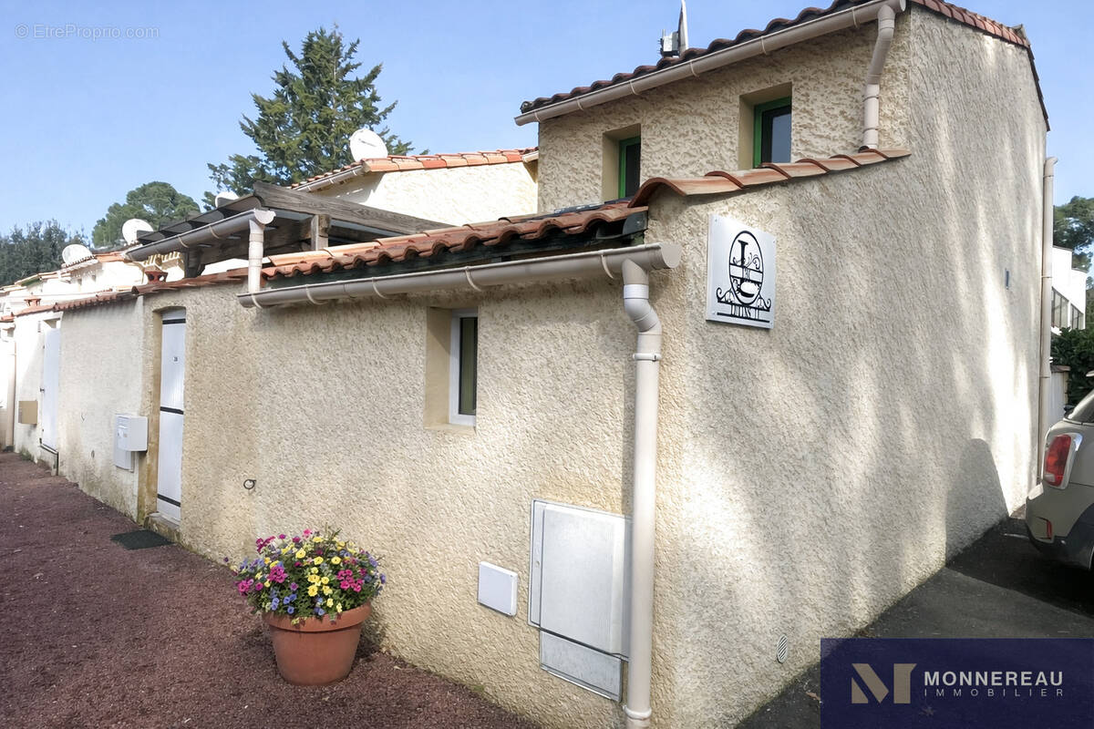 Maison à LES MATHES