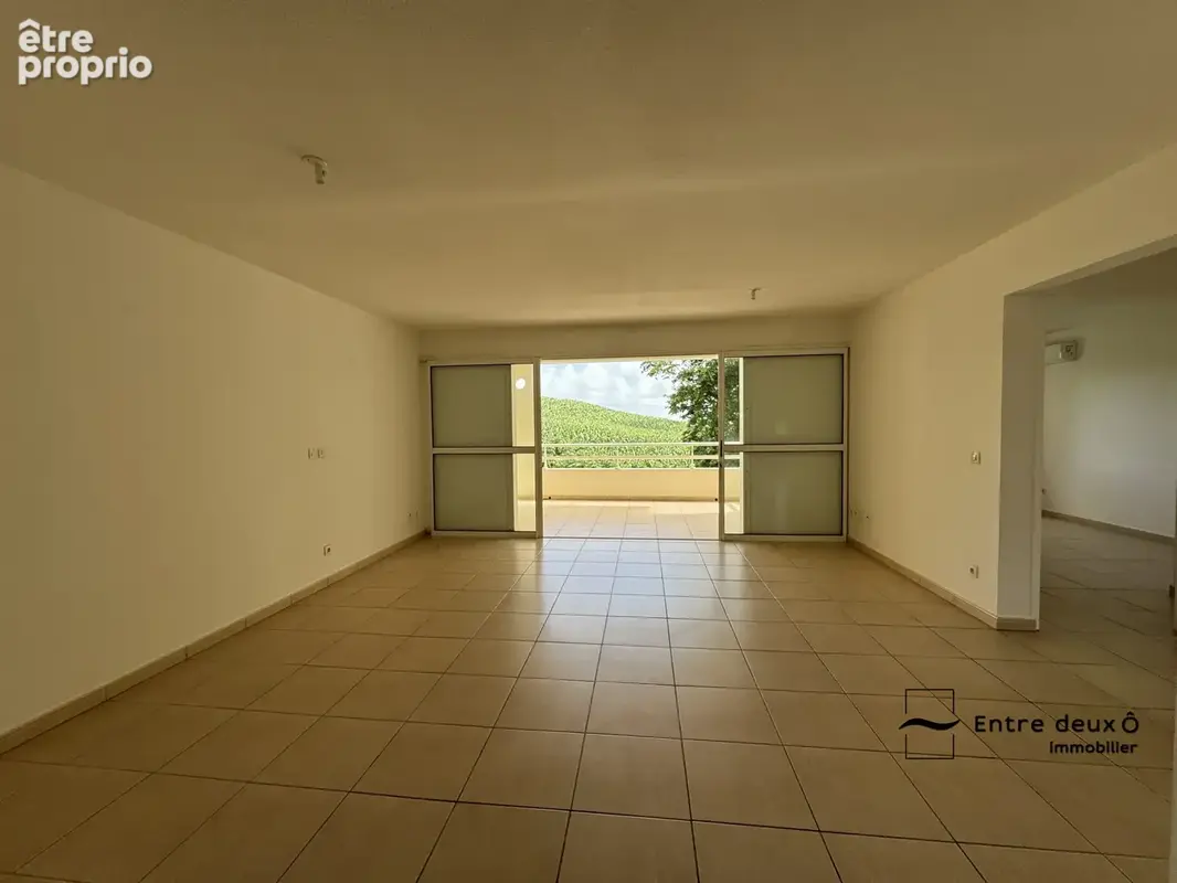Appartement 67 m² à Le Robert  - photo 4
