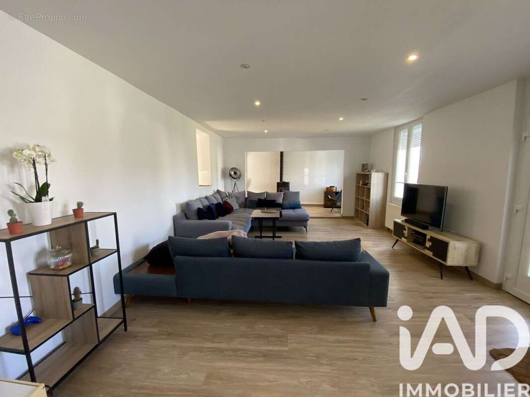 Photo 3 - Maison à MEZIERES-EN-SANTERRE